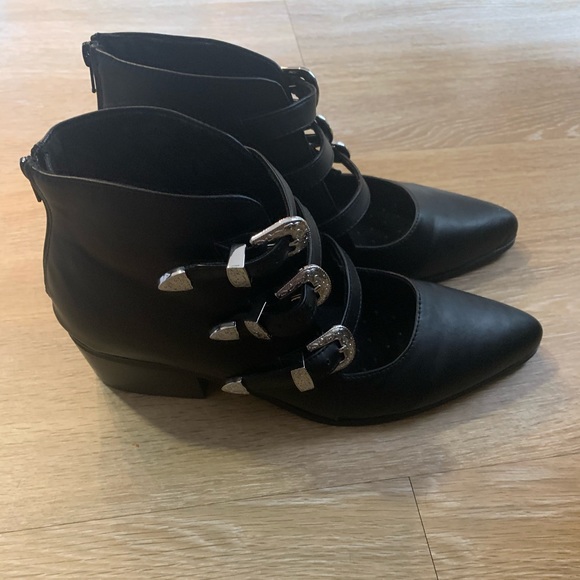 Tuk shoes size 12 - Picture 2 of 4